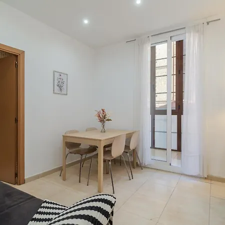 Guestready - Bright In The Centre برشلونة